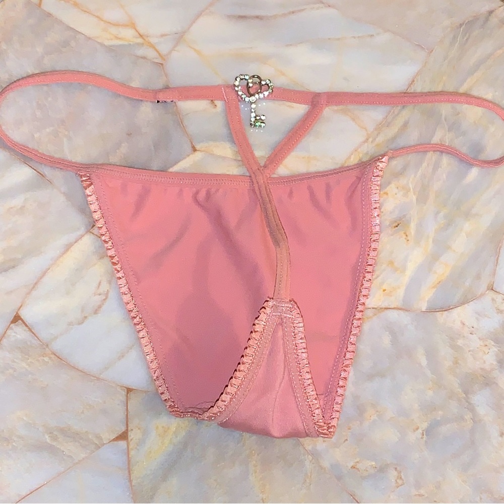 Rare Sexy Little Things Vintage Key CrystalCharm Thong Panty V-String Panties
